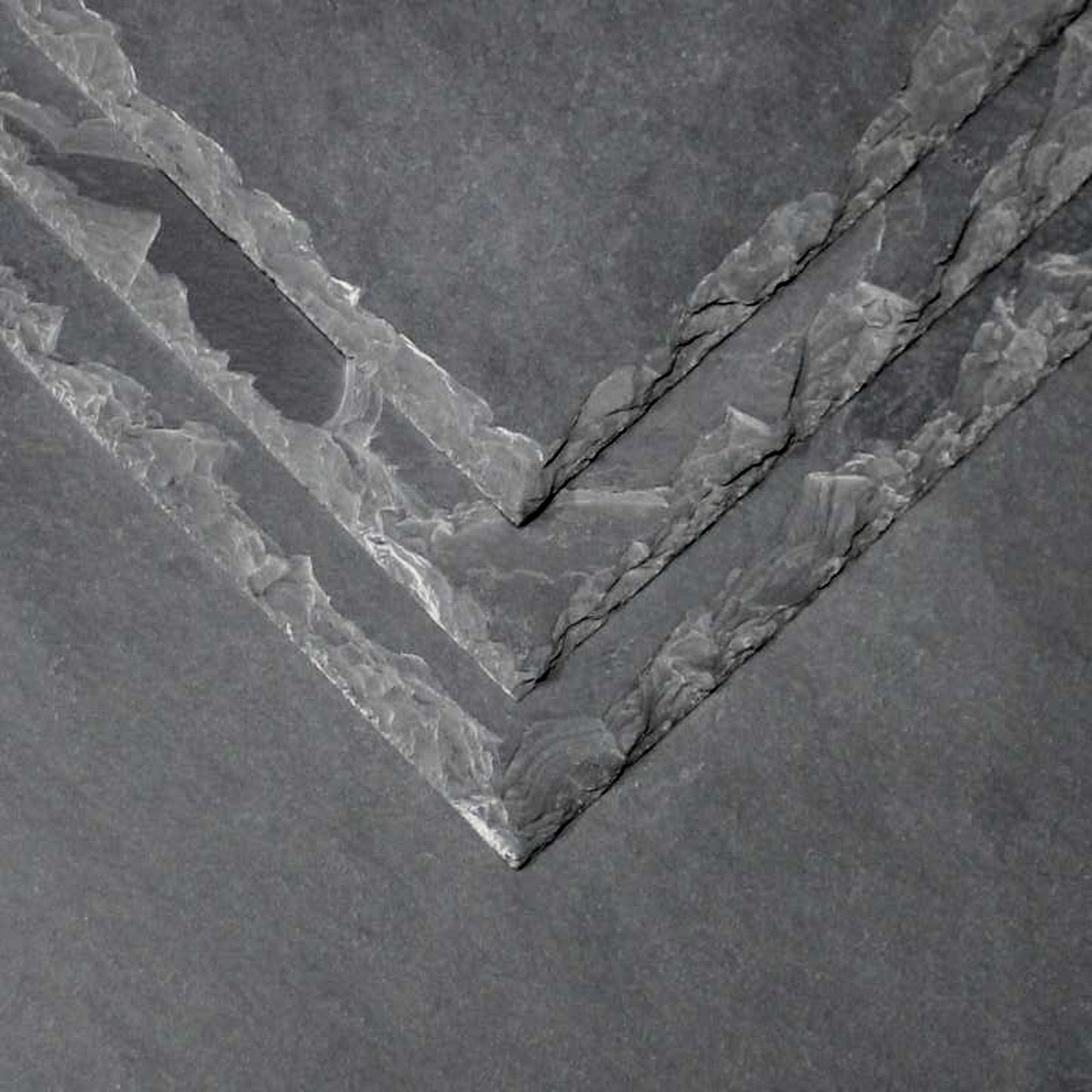 Black Chiselled Edge Brazilian Slate